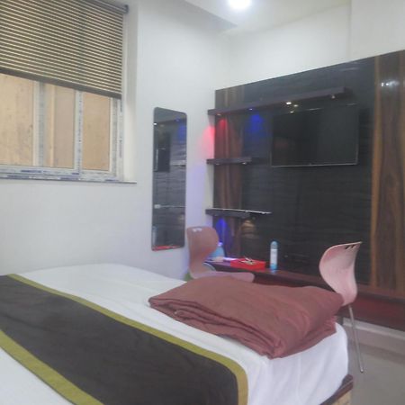 Rajmahal Resort Banquet Hall And Hotel Patna  Exteriör bild